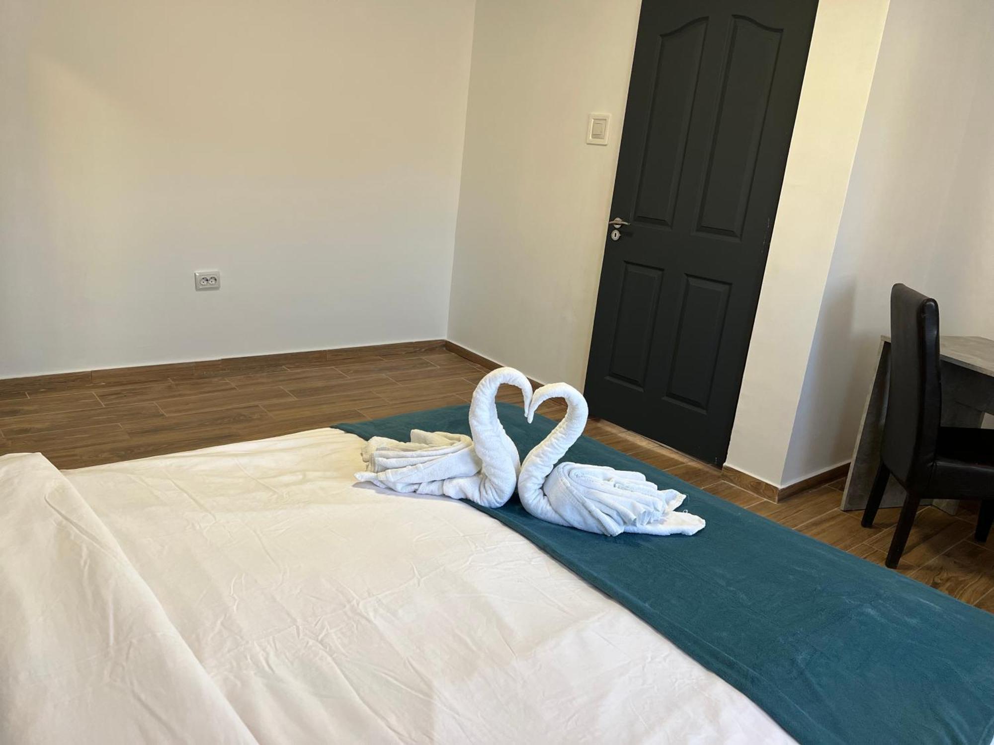 Apartamento Ndl Downtown Cluj-Napoca Exterior foto